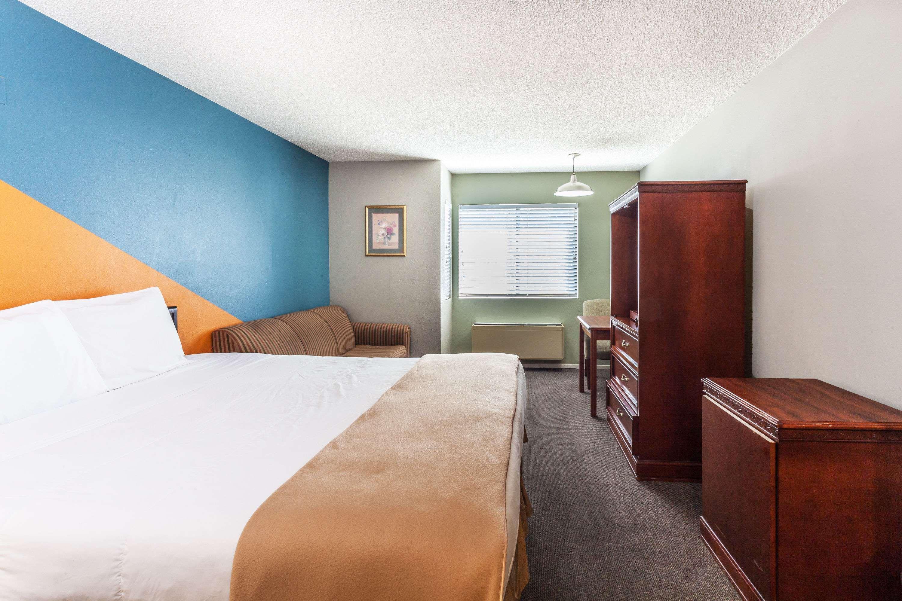 Travelodge by Wyndham Big Bear Lake CA Eksteriør billede